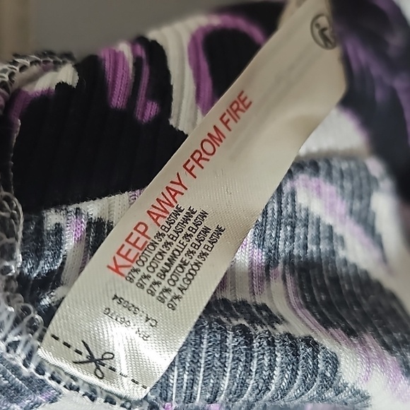 FP Movement Garden Floral Lilac Top‎ Blouse Size XS NWT - Picture 7 of 8